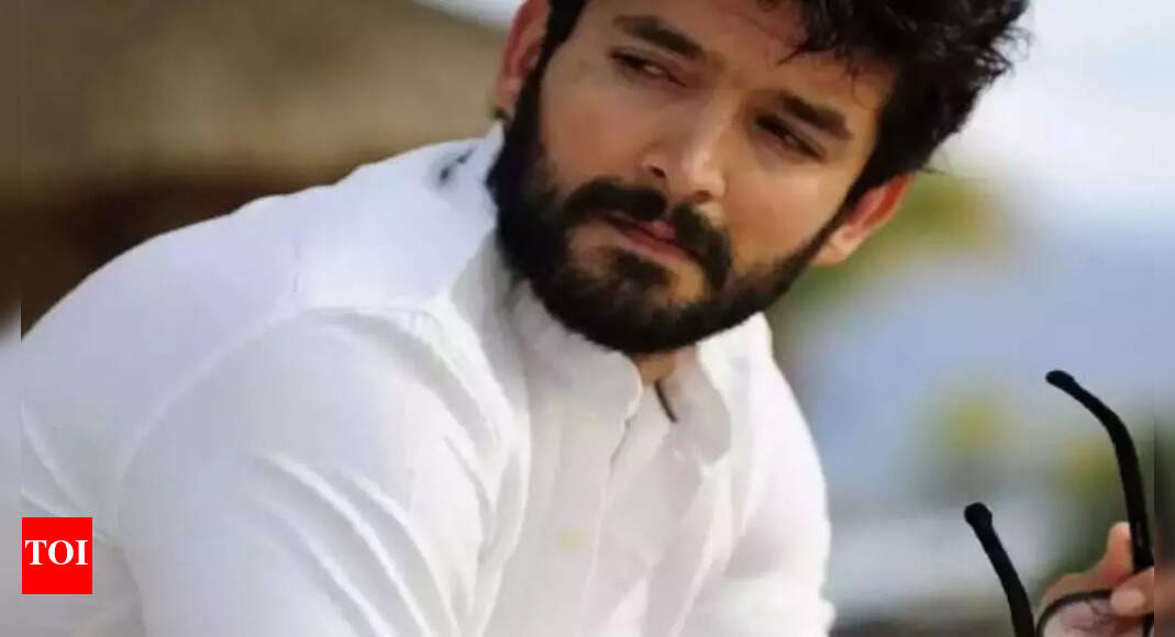 Diganth Accident: Kannada actor Diganth injures neck in Goa, airlifted ...