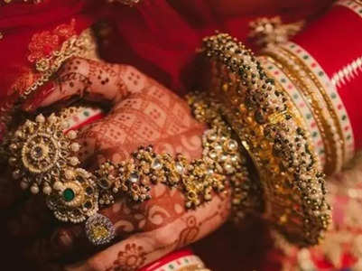 Significance of bangles in Indian marriage