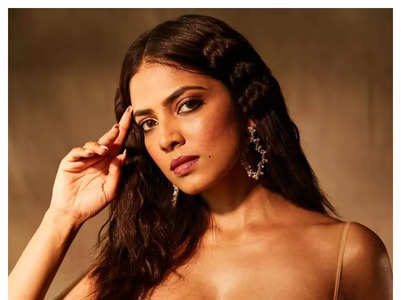 Captivating pictures of Malavika Mohanan
