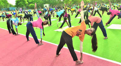 Union ministers attend yoga day events in districts