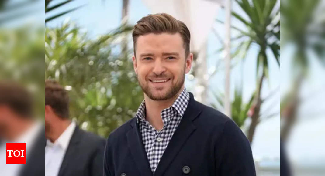 Justin Timberlake Mocked By Twitterati Over Awkward Dance Moves