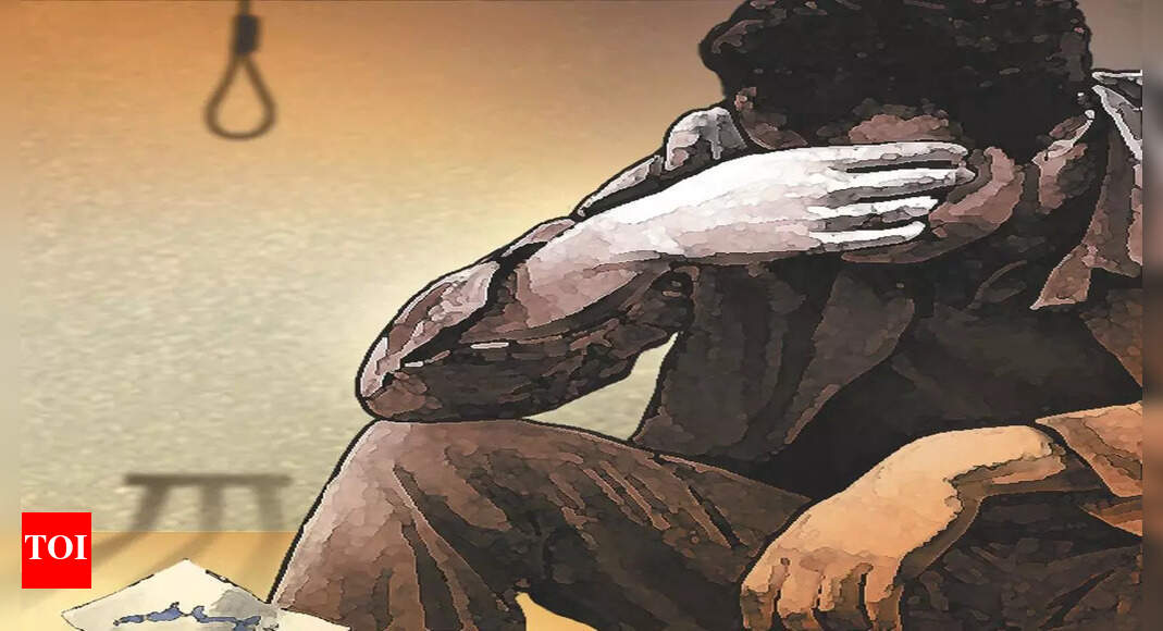 Novelty Trader Hangs Self Indore News Times of India