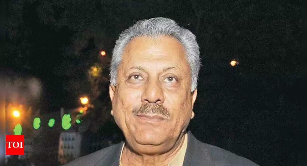 Zaheer Abbas admitted to ICU in London | Cricket News – Times of India