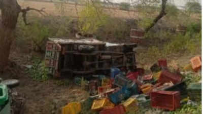 Eight killed as pickup loader collides with auto in Uttar Pradesh's Hamirpur