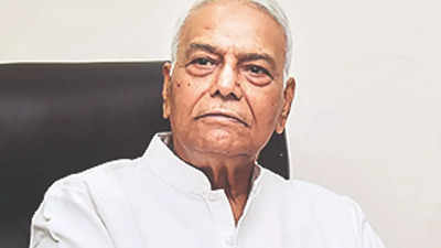 Yashwant Sinha's 'thin' chance hinges on JMM's support