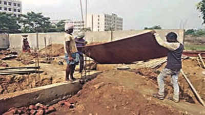 Ranchi: Businesses suffer losses due to sand crisis