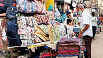 Hawkers in Kolhapur city demand Street Vendors Act implementation