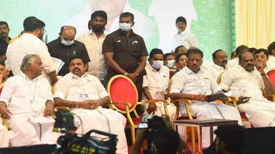 High drama prevails at AIADMK general council meeting in Chennai; GC to meet again on July 11 to discuss single leadership