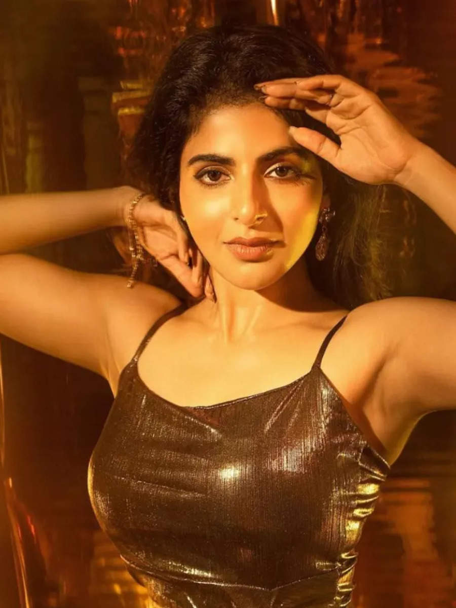 When Iswarya Menon shocked us along with her taste