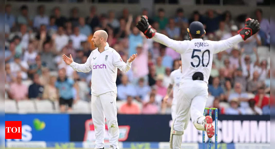 England vs New Zealand, 3rd Test: Jack Leach says freak Henry Nicholls wicket all part of ‘silly’ cricket | Cricket News – Times of India