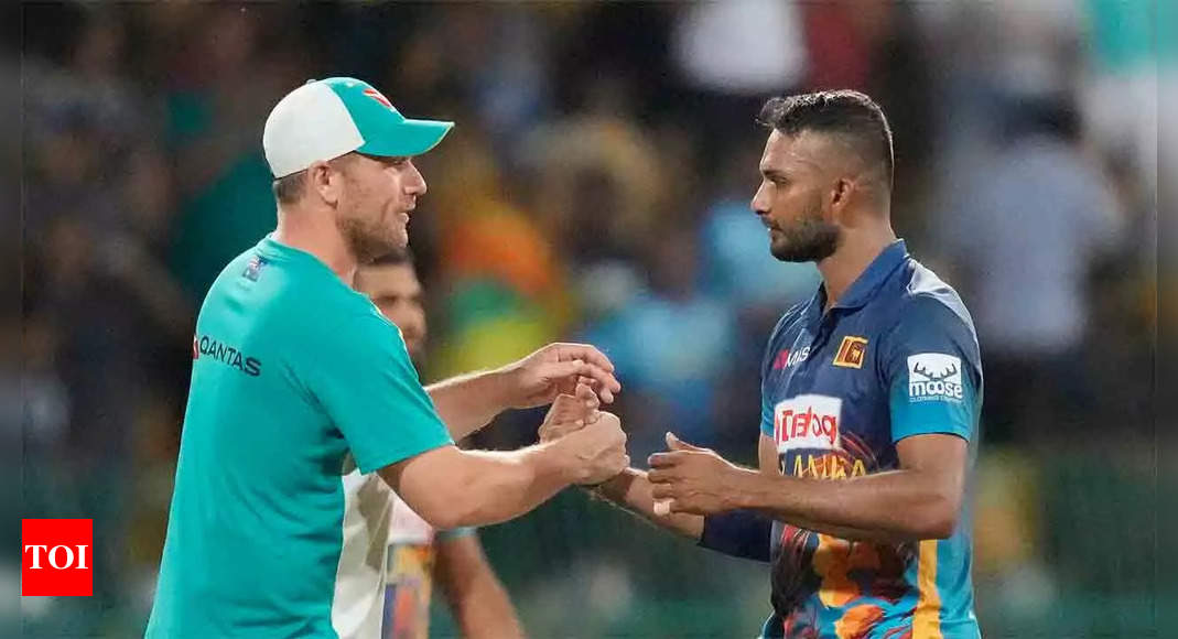 Live Cricket Score, 5th ODI: Sri Lanka vs Australia  – The Times of India : 0.4 : Sri Lanka : 0/0