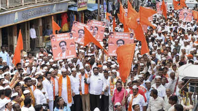 Is Maharashtra heading towards violence amid political crisis?