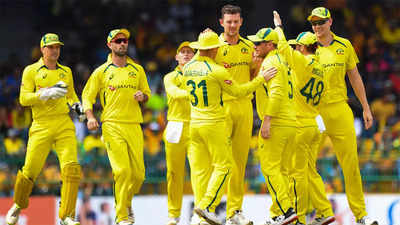 5th ODI: Australia bowl out Sri Lanka for 160 after Karunaratne rearguard