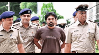 Raut: Historysheeter Pravin Raut Nabbed From Bihar | Surat News - Times ...