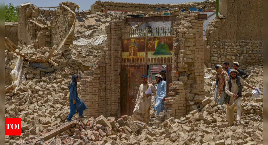 Quake-hit Afghan village struggles back to life as aid trickles in – Times of India
