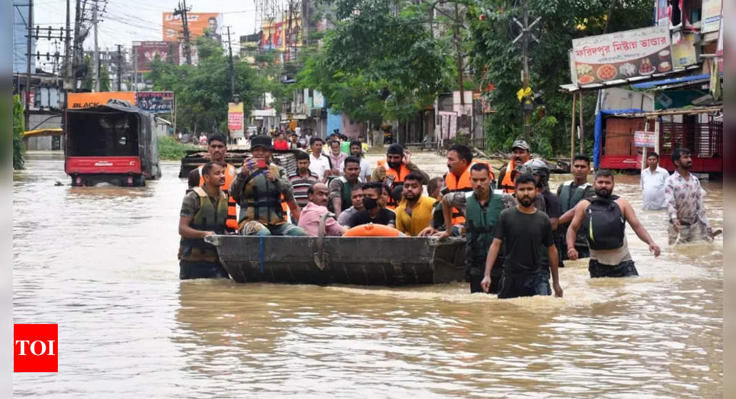 Assam flood situation grim, Silchar submerged for sixth day