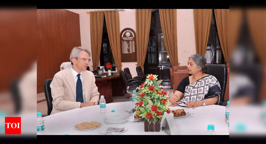 Ambassador of France to India visits Allahabad University, discusses academic exchange programmes – Times of India