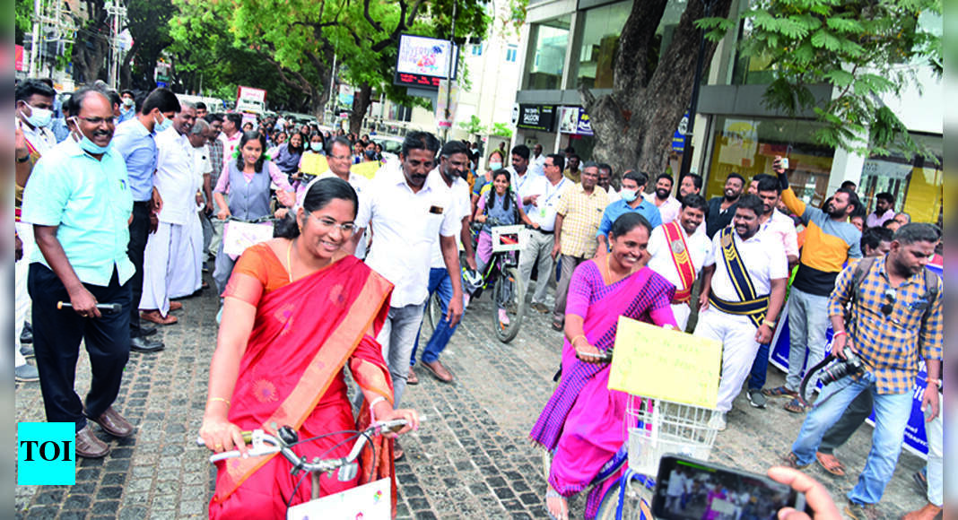Cycle: Cycle Rally Creates Awareness About Proper Waste Disposal, Clean ...