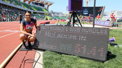 Sydney McLaughlin books World Championships berth with 400m hurdles world record