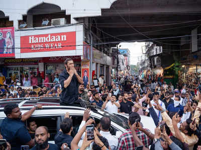 'Khuda Haafiz Chapter 2 Agni Pariksha' promotions: Vidyut Jammwal brings Hyderabad to a standstill