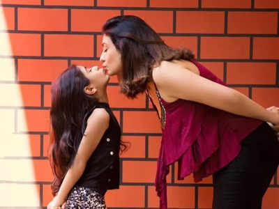 Juhi Parmar shares an empowering video with daughter Samairra on being a single parent