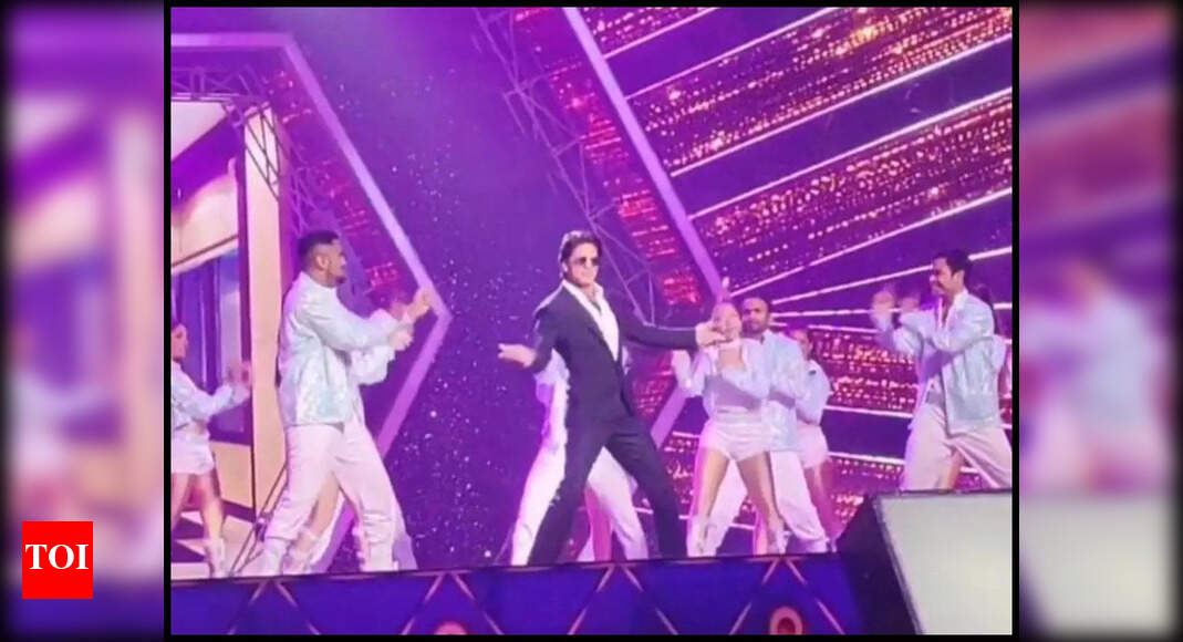 Shah Rukh Khan does his signature step as he grooves to the song 'I am ...