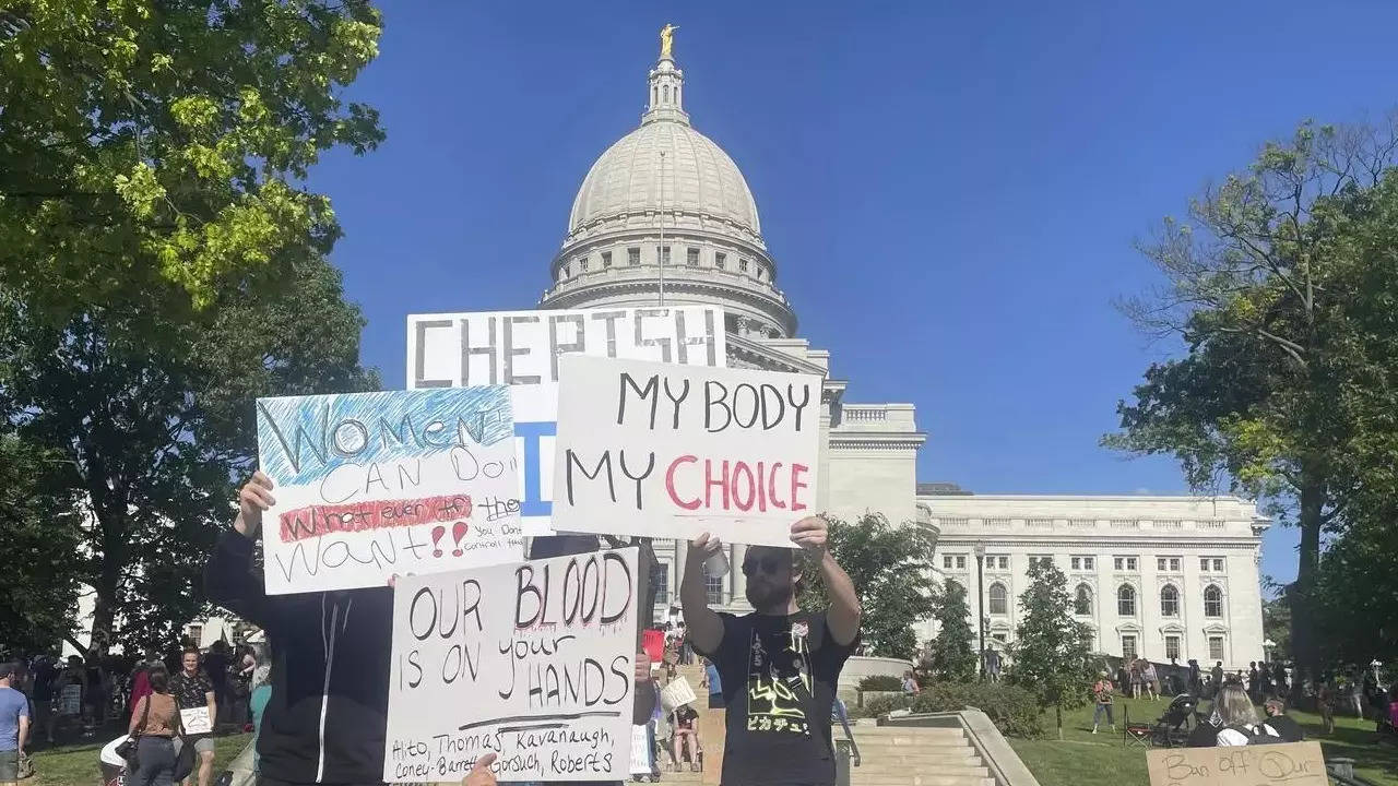 As Supreme Court Blocks Louisiana's Anti-Choice Law, Reproductive