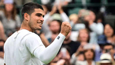 Wimbledon: Carlos Alcaraz battles to win, Novak Djokovic and Andy Murray drop a set before advancing; Danielle Collins biggest casualty of Day 1