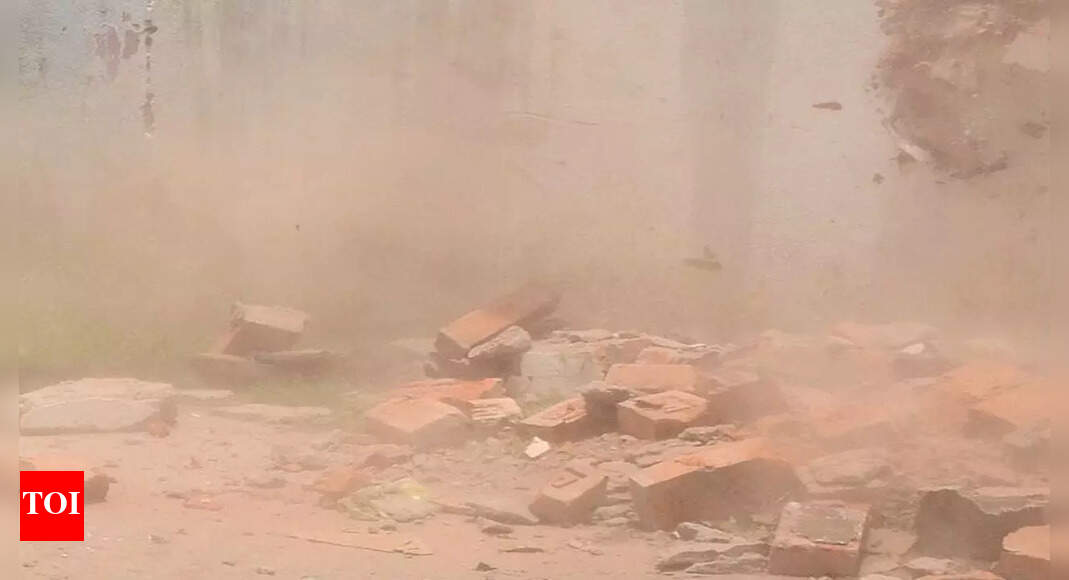 Goa: Demolition order for 2 bungalows in CRZ | Goa News - Times of India