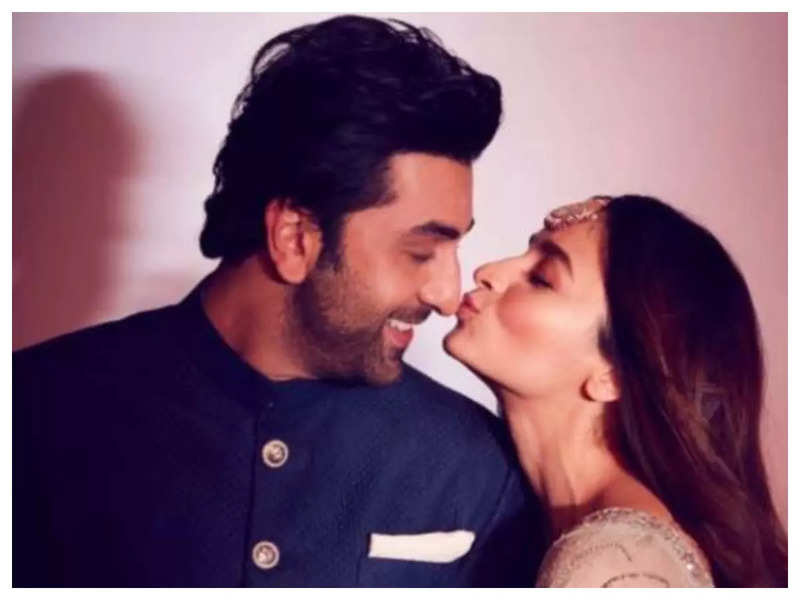 Did Ranbir Kapoor already shop for baby clothes in Spain ahead of the pregnancy announcement by Alia Bhatt? Here's what we know!