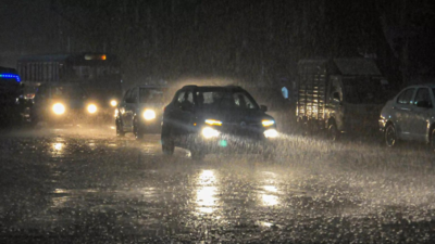 Heavy rain likely in several districts of Bengal till Thursday: Met department