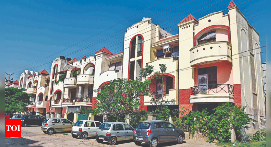 transition-period-ends-amid-upkeep-worries-in-colonies-gurgaon-news