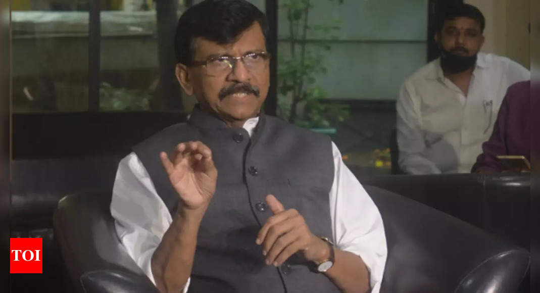 No hindrance from our side to rebels if they tie up with BJP; Sena to play constructive oppn in new govt: Raut