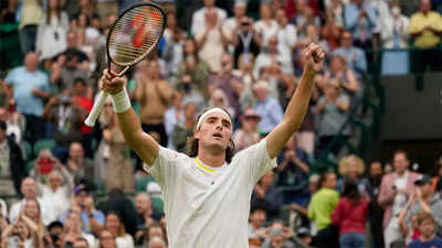 Tsitsipas steams into Wimbledon third round to set up Kyrgios clash