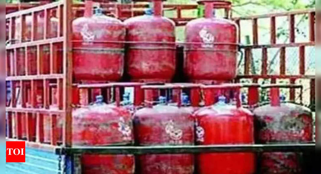 Commercial LPG cylinder price reduced across India. Check details here – Times of India