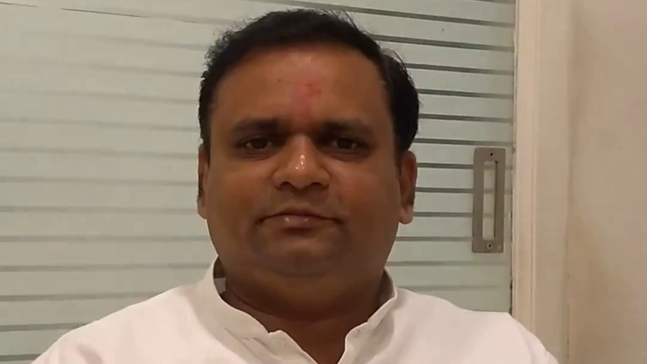 Maharashtra crisis: First-time MLA Rahul Narvekar is BJP nominee for  Speaker post | India News - Times of India