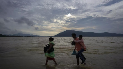 6 children among 14 die in Assam floods in last 24 hours