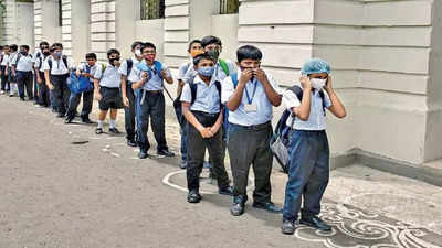 Kolkata: Schools reach out to parents, ask them not to send kids with Covid symptoms