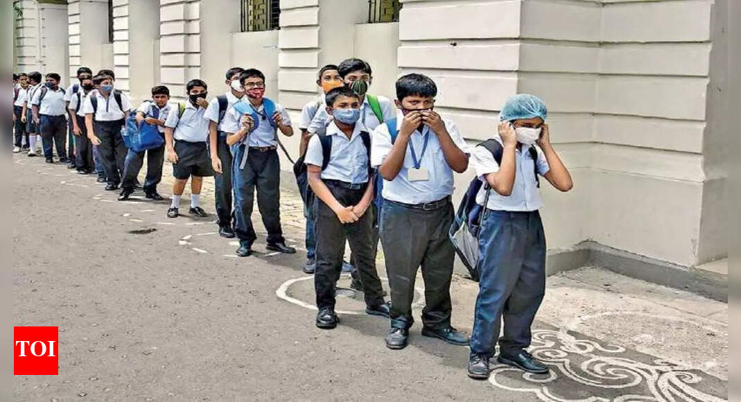 Kol: Schools ask parents not to send kids with Covid symptoms