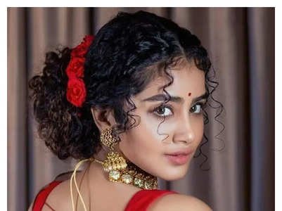 When Anupama Showed Her Style and Elegance