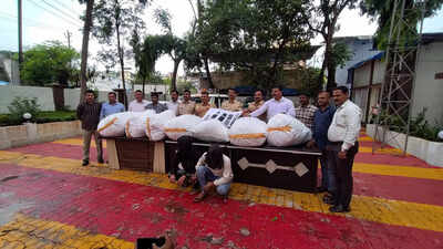 The arrested accused had brought ganja from Odisha and were planning to small drug peddlers in Mumbai and Thane district. banner img