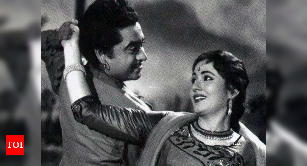 Kishore Kumar was deeply affected by Madhubala’s health and fitness situation, but he didn’t want to display it, reveals the legendary actress’ sister Madhur Bhushan – Unique | Hindi Movie Information