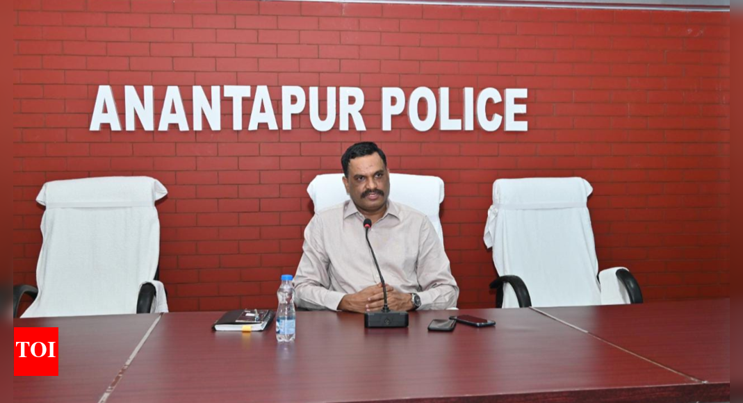 Andhra Pradesh Anantapur cops arrest 133 accused in liquor smuggling