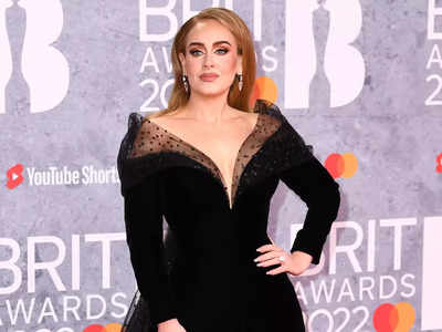 Adele declares herself as "Shell of a Person" after cancellation of Residency in Las Vegas