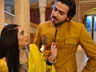 Anjali Tatrari gets pranked by Romil on 'Tere Bina Jiya Jaye Na' sets