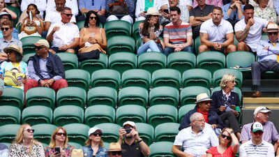 Why are there so many empty seats at Wimbledon this year?