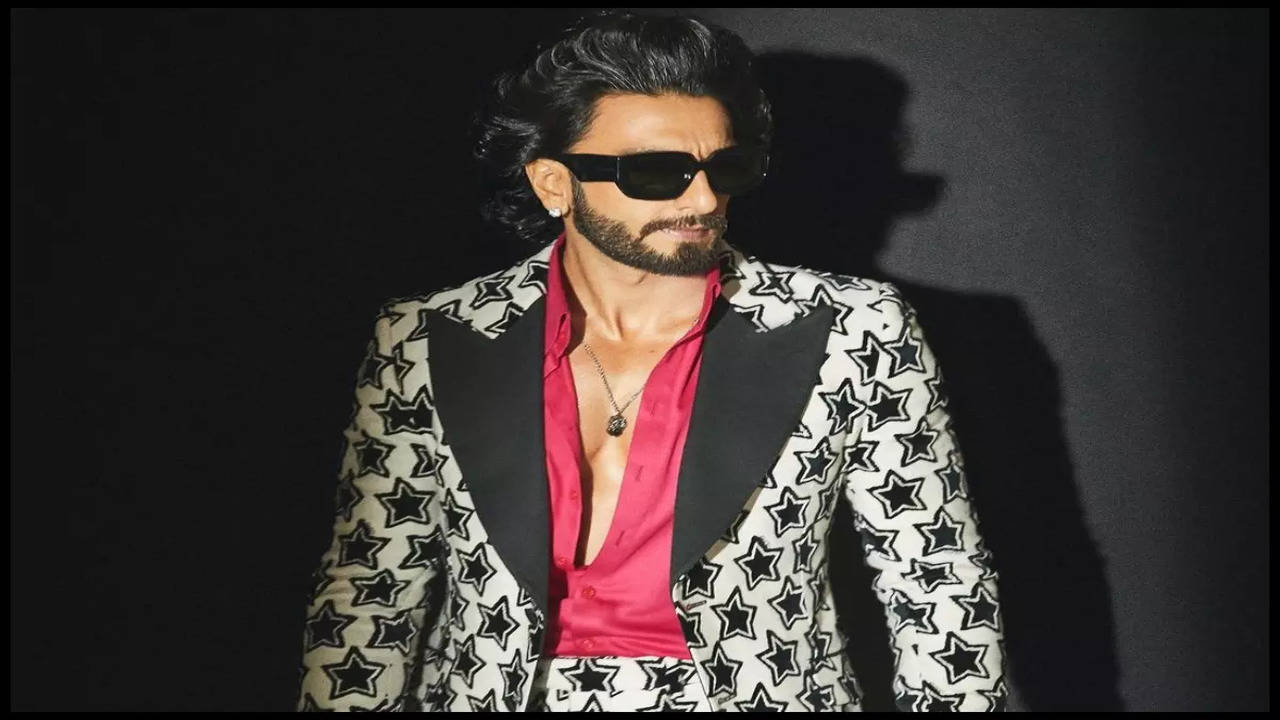 It's official: Ranveer Singh teams up with South biggie Shankar