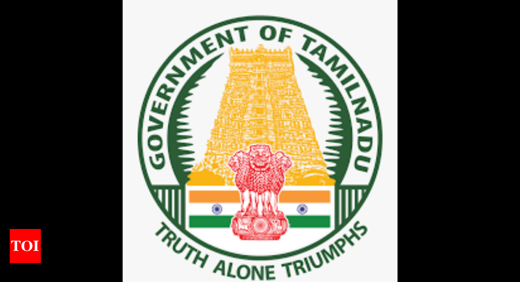 Wanton effacement of the National flag and the Tamilnadu state emblem