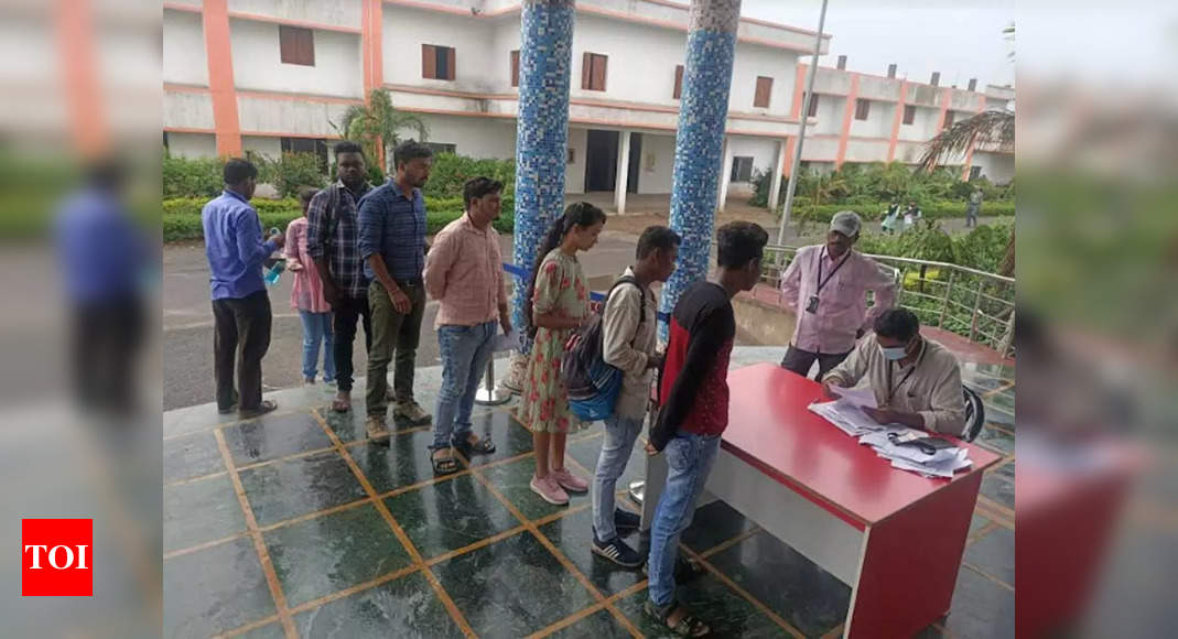 OJEE 2022: 85 per cent turnout on first day of exam – Times of India