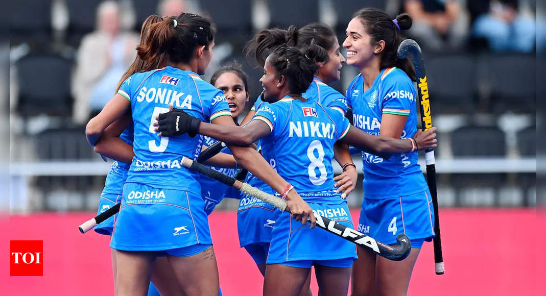 India vs China, Women’s Hockey World Cup 2022 Live Score: India 0-1 China  – The Times of India